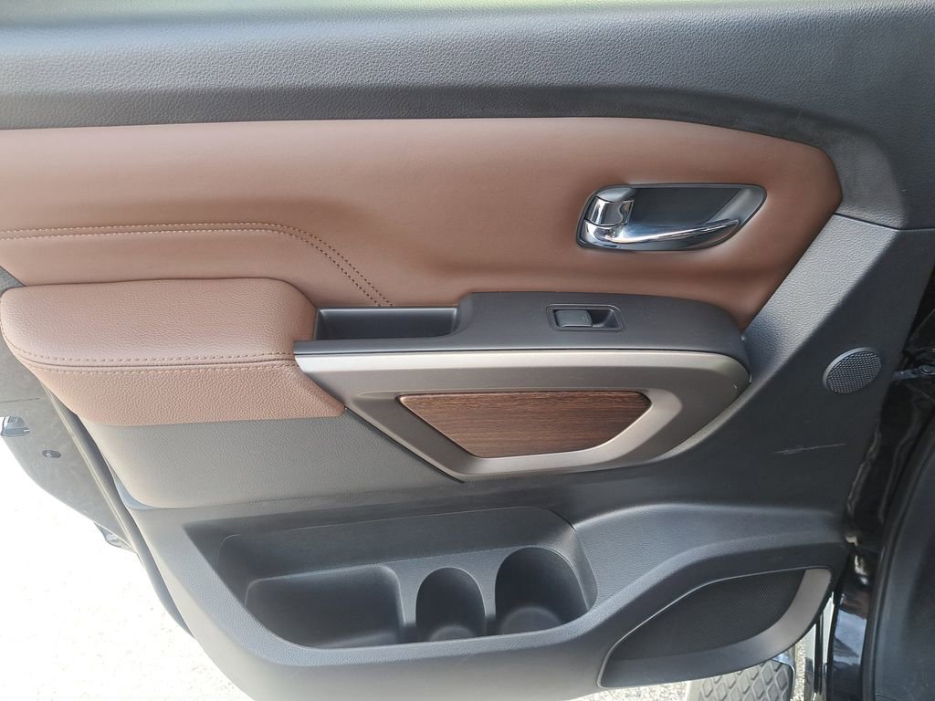 Used 2020 Nissan Titan Platinum Reserve w/ Protection Package 2 image 7