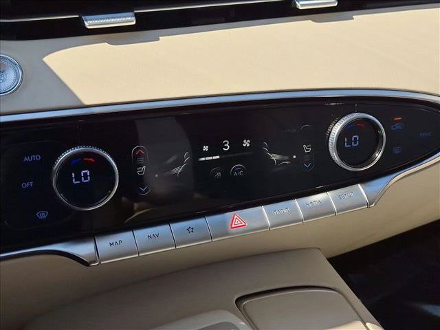 Used 2023 Genesis GV70 2.5T w/ Select Package AWD/4WD image 15