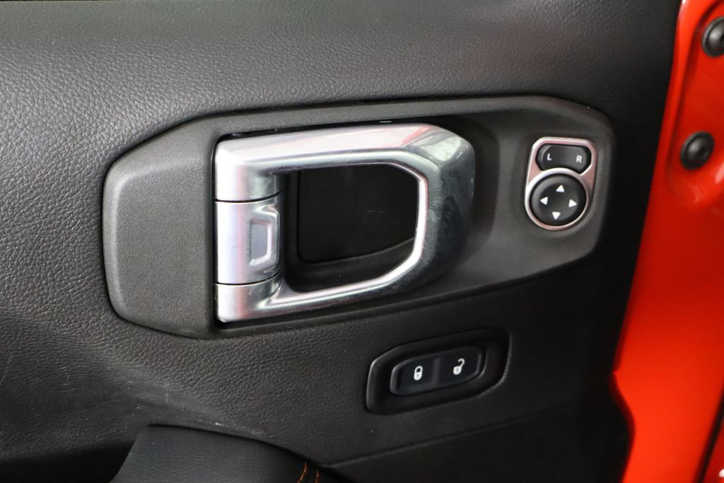 Used 2022 Jeep Gladiator Mojave AWD/4WD image 20