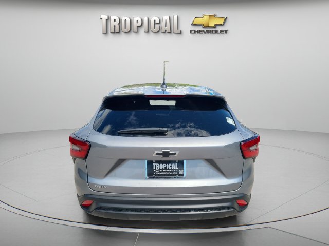 New 2026 Chevrolet Trax LS FWD image 4