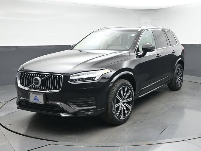 Used 2023 Volvo XC90 B6 Core w/ Protection Package Premier AWD/4WD image 3