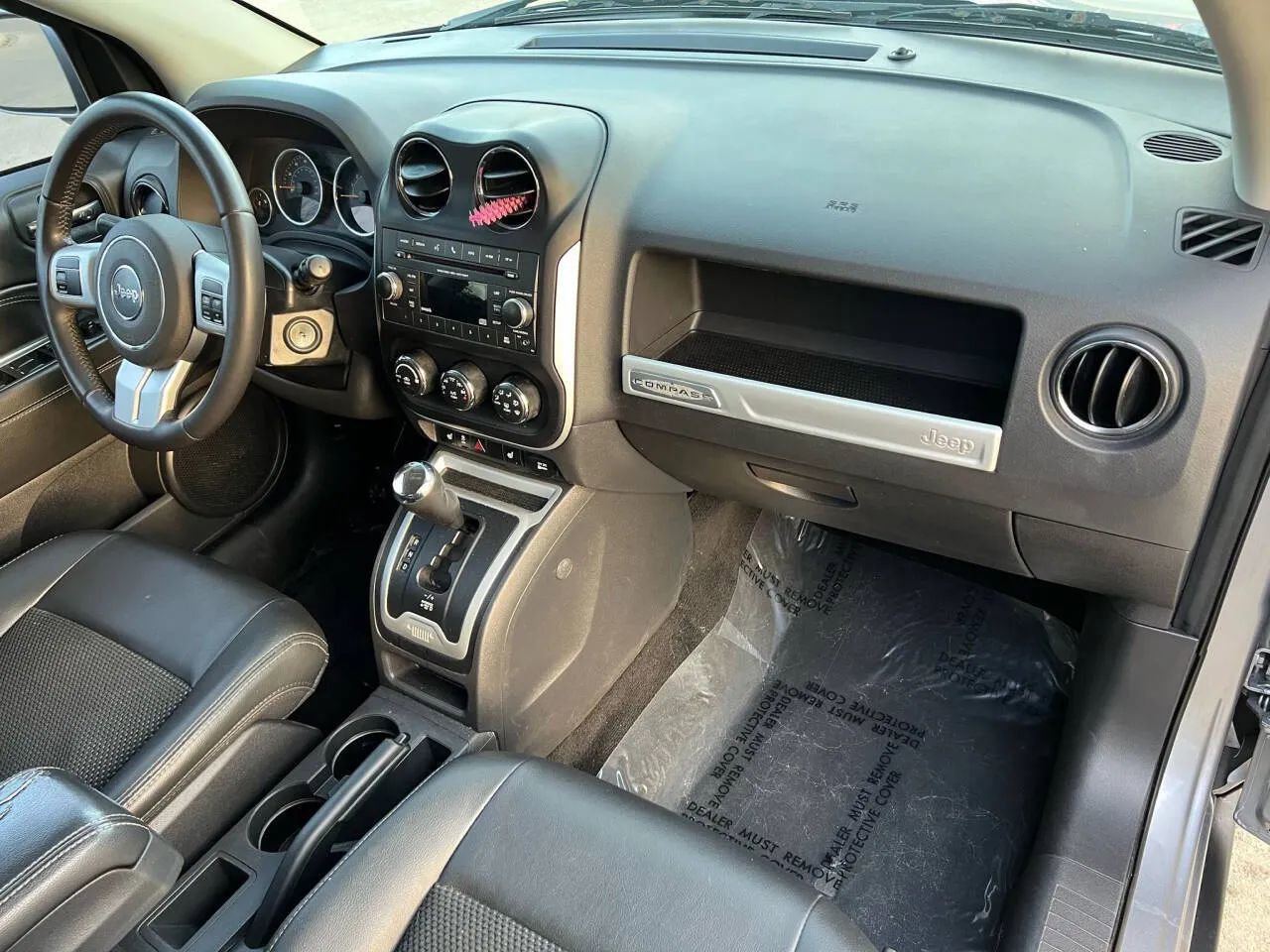 Used 2017 Jeep Compass Latitude image 15