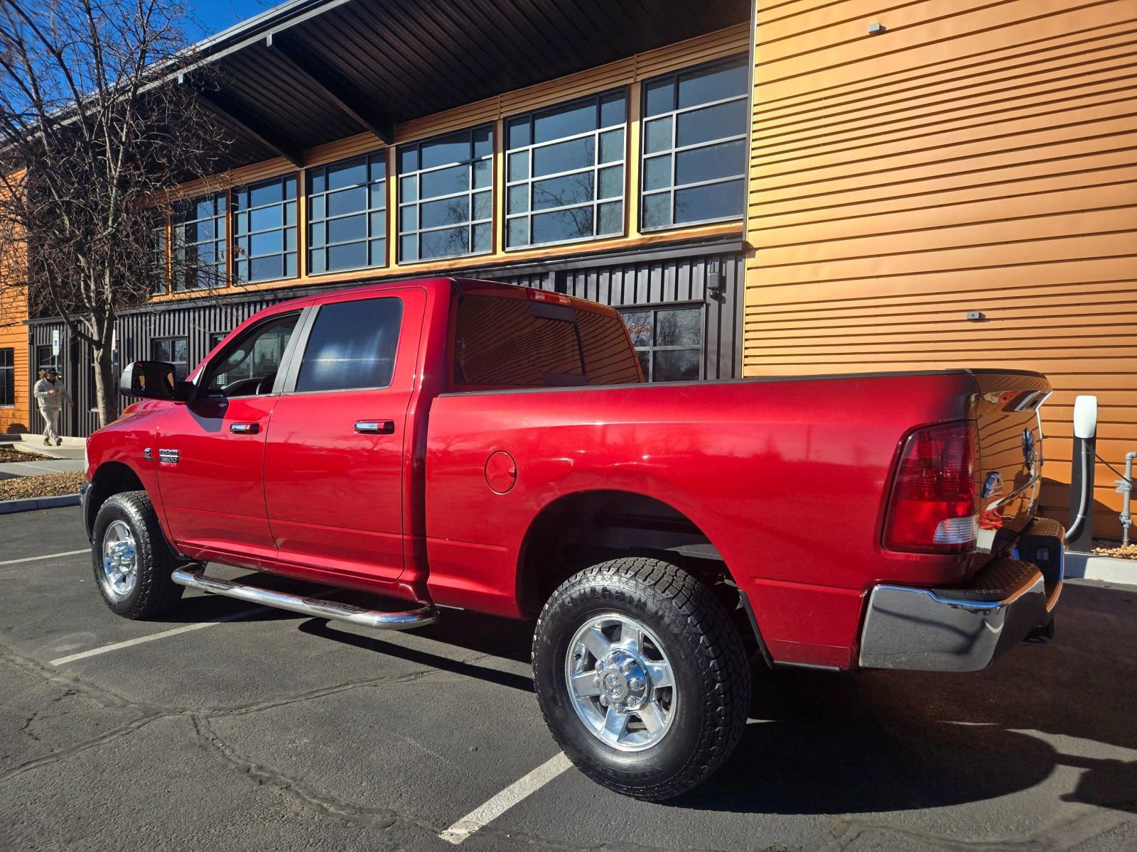 Used 2011 RAM 3500 Big Horn AWD/4WD image 3