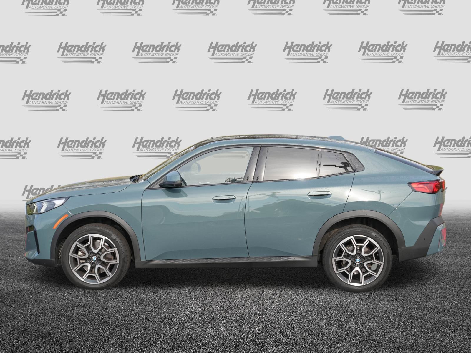 Certified 2025 BMW X2 xDrive28i image 6