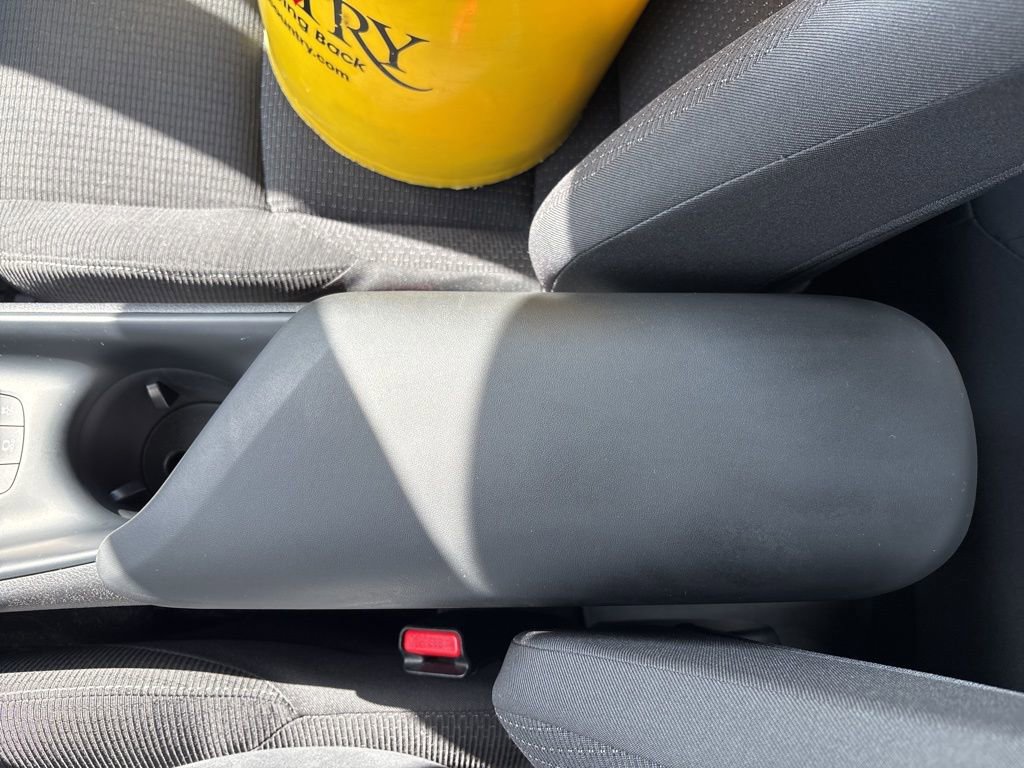 Used 2018 Toyota C-HR XLE image 36