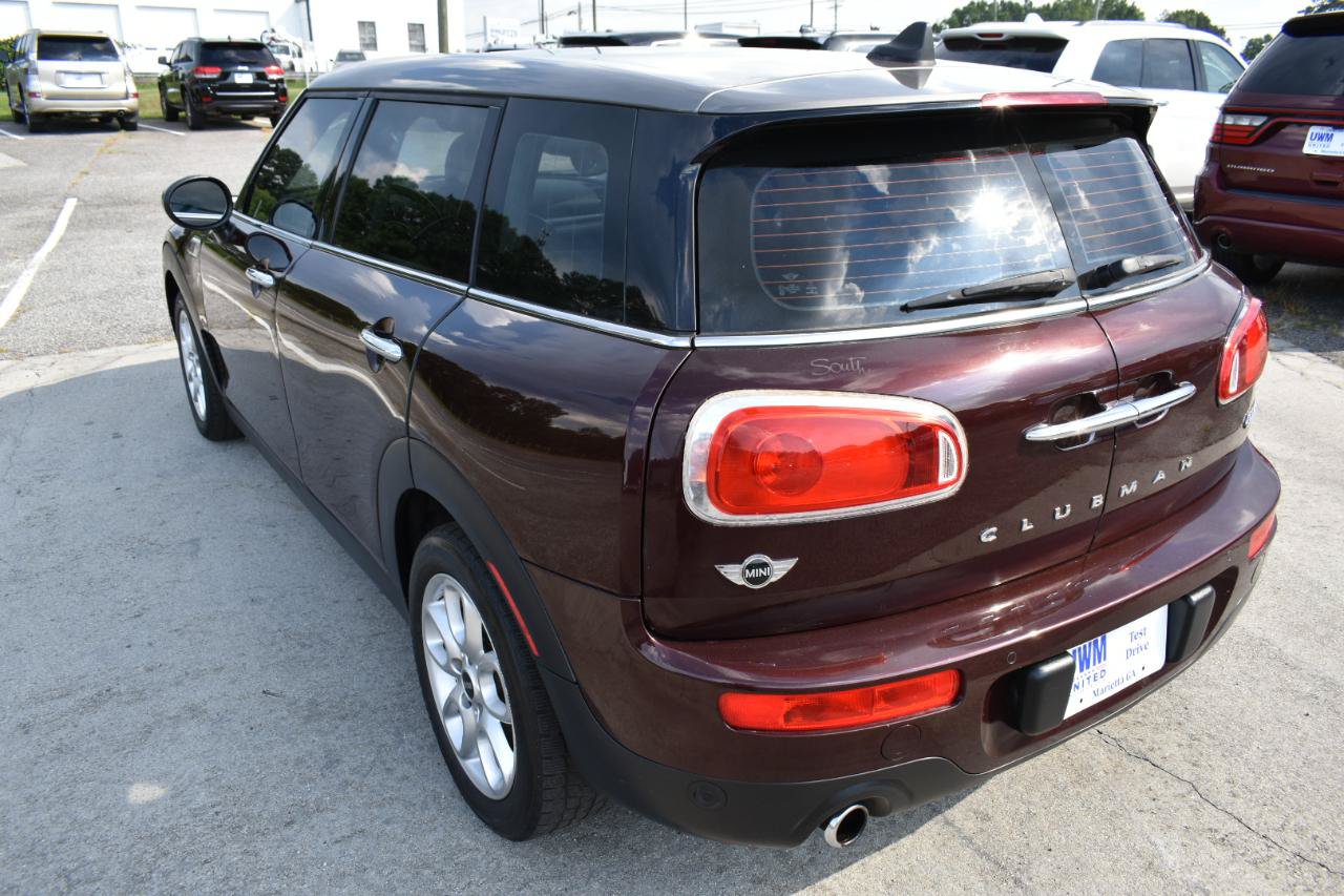 Used 2017 MINI Cooper Clubman FWD image 8