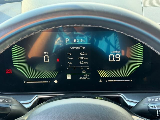 Used 2024 Kia Sorento S image 15