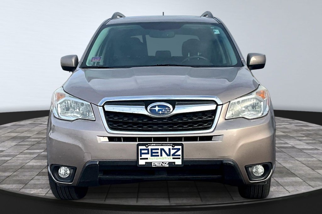 Used 2015 Subaru Forester 2.5i Limited AWD/4WD image 2
