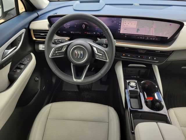 Used 2025 Buick Envision Avenir AWD/4WD image 13
