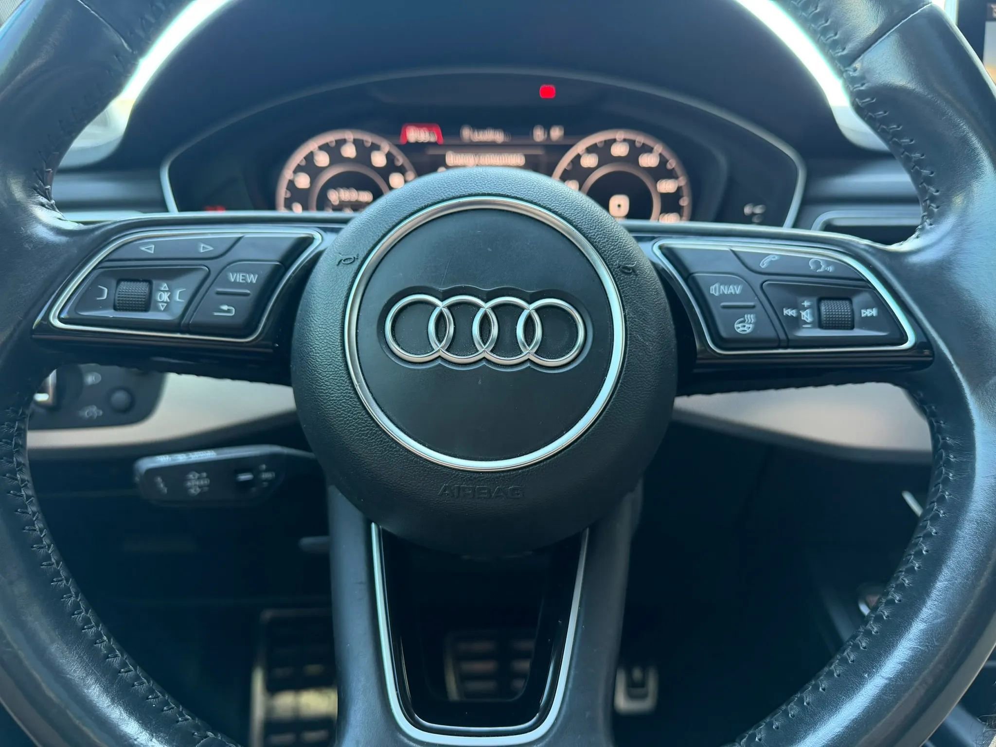 Used 2017 Audi A4 2.0T Prestige w/ Prestige Package AWD/4WD image 18