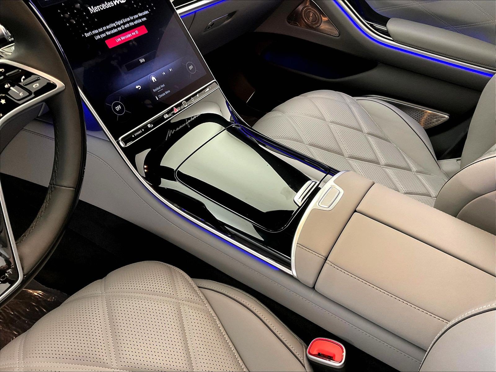 Certified 2026 Mercedes-Benz Maybach S 680 4MATIC image 18
