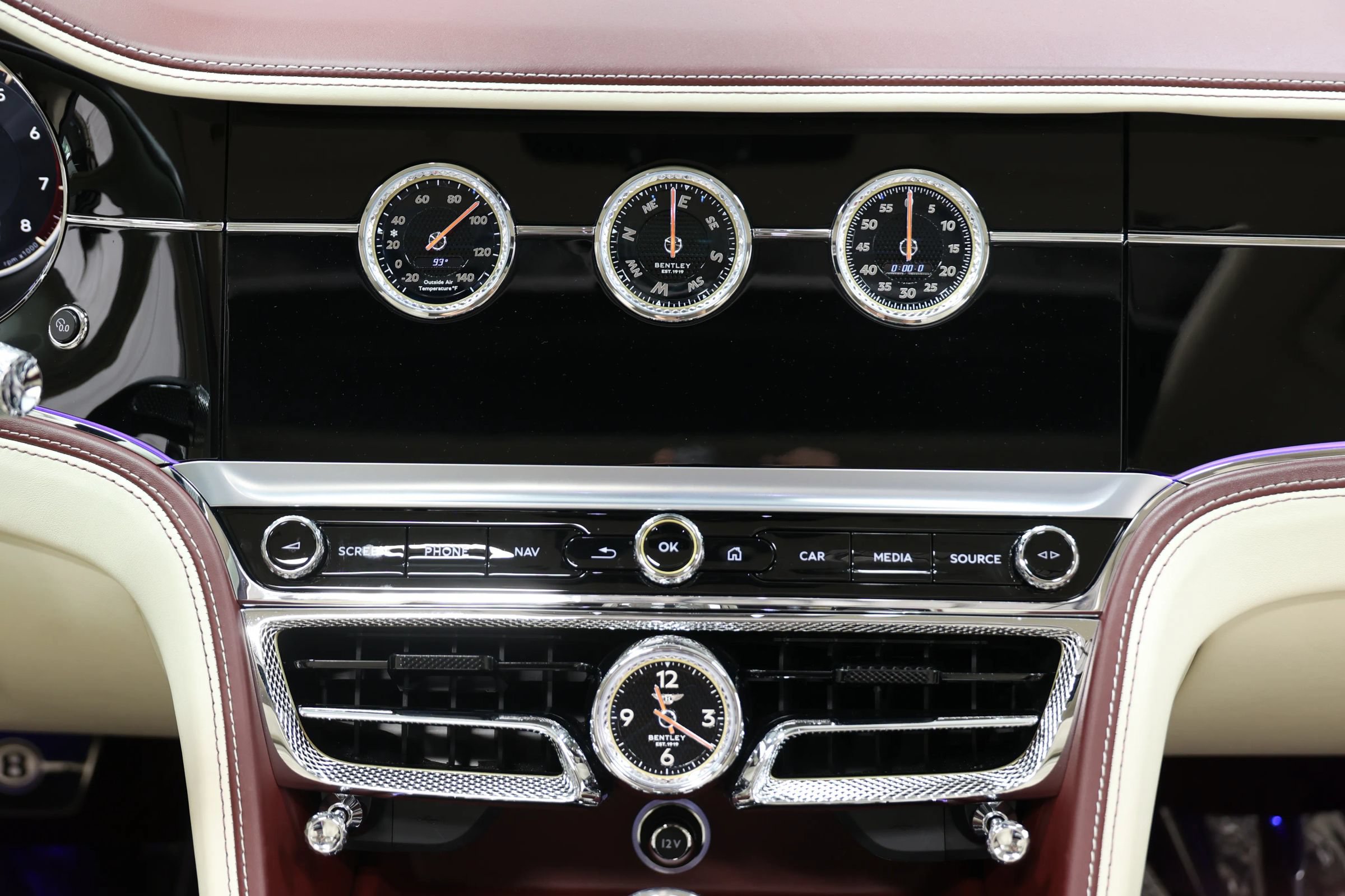 Used 2022 Bentley Flying Spur W12 AWD/4WD image 41