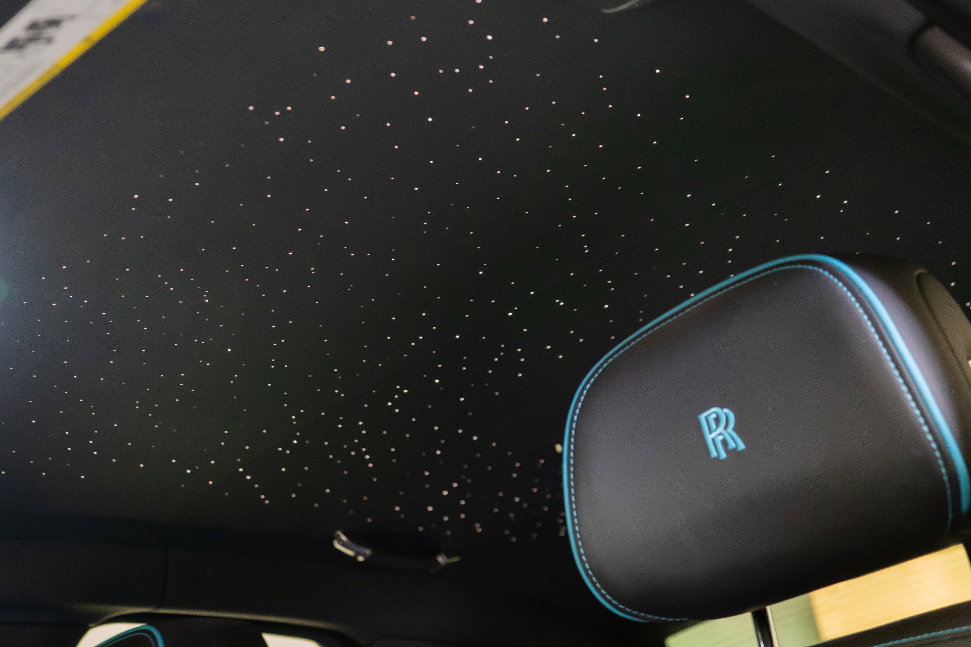 Used 2022 Rolls-Royce Ghost w/ Ghost Package image 18