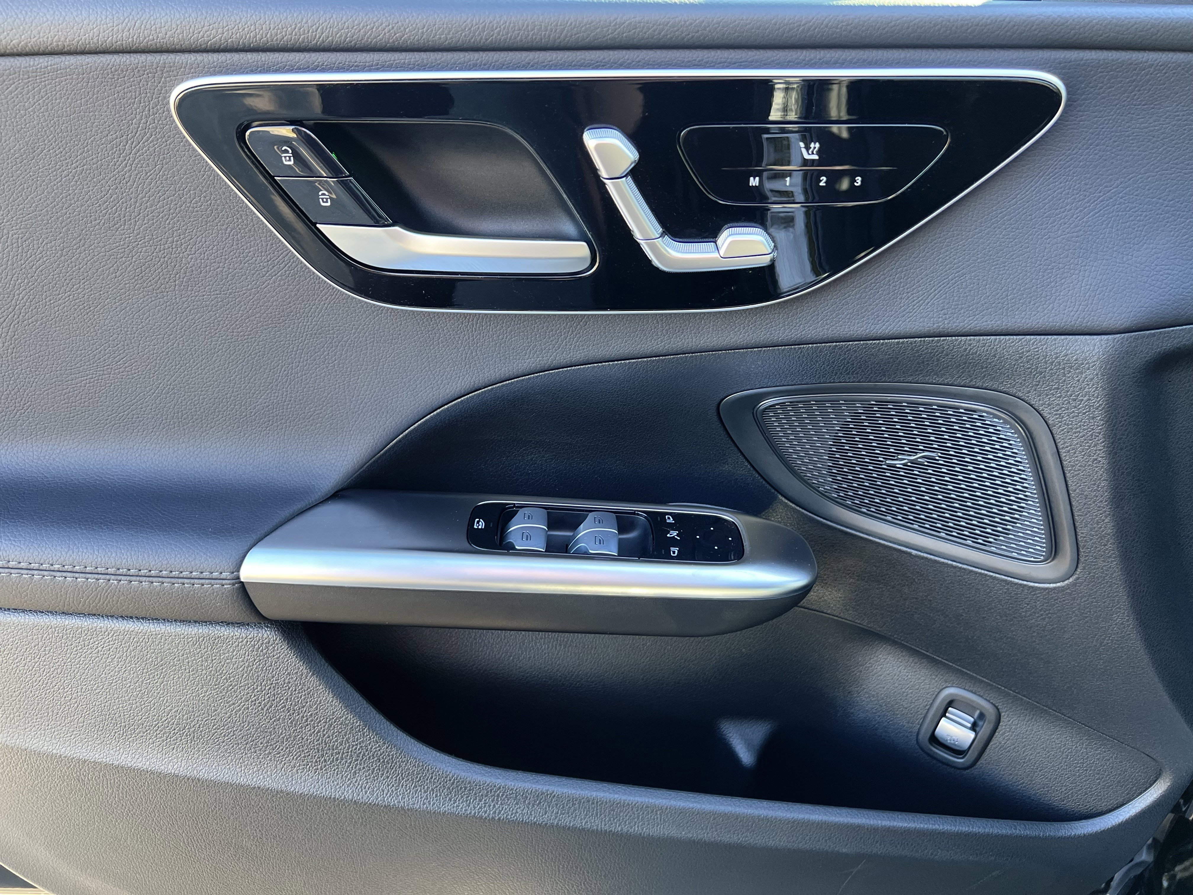 Certified 2025 Mercedes-Benz C 300 Sedan image 14