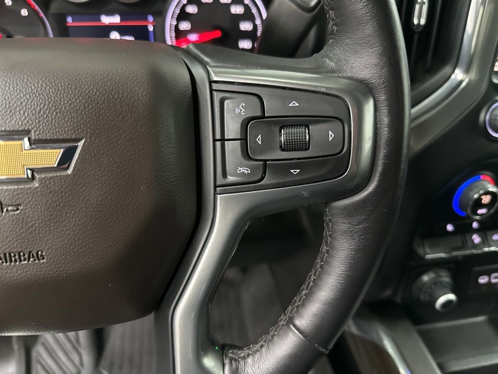 Used 2022 Chevrolet Silverado 1500 LT Trail Boss w/ Bed Protection Package AWD/4WD image 18