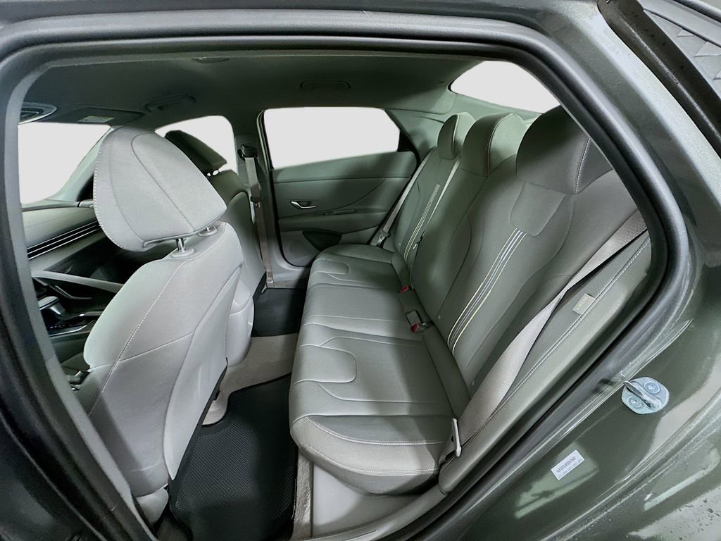 New 2026 Hyundai Elantra Sport image 16