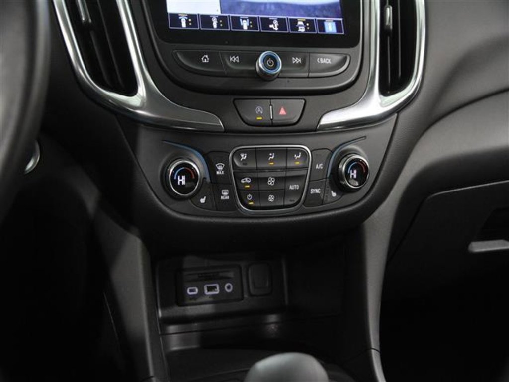 Used 2022 Chevrolet Equinox LT image 14