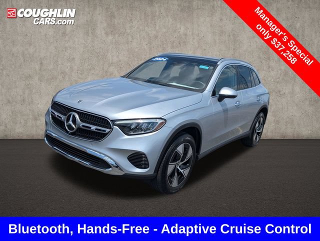 Used 2024 Mercedes-Benz GLC 300 4MATIC image 3