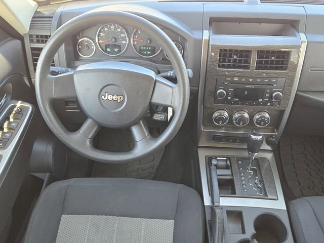 Used 2009 Jeep Liberty Sport w/ Popular Equipment Group image 29