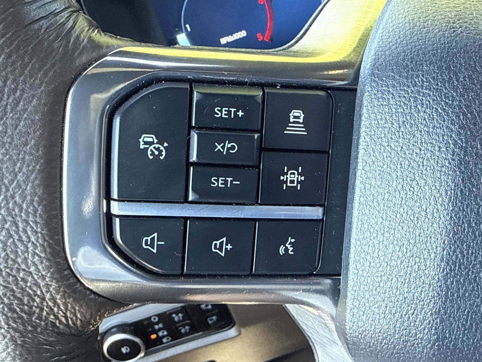 Used 2025 Ford F250 King Ranch w/ Chrome Package AWD/4WD image 27