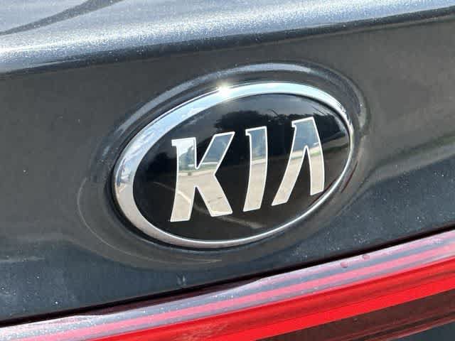 Used 2021 Kia Forte LXS FWD image 16