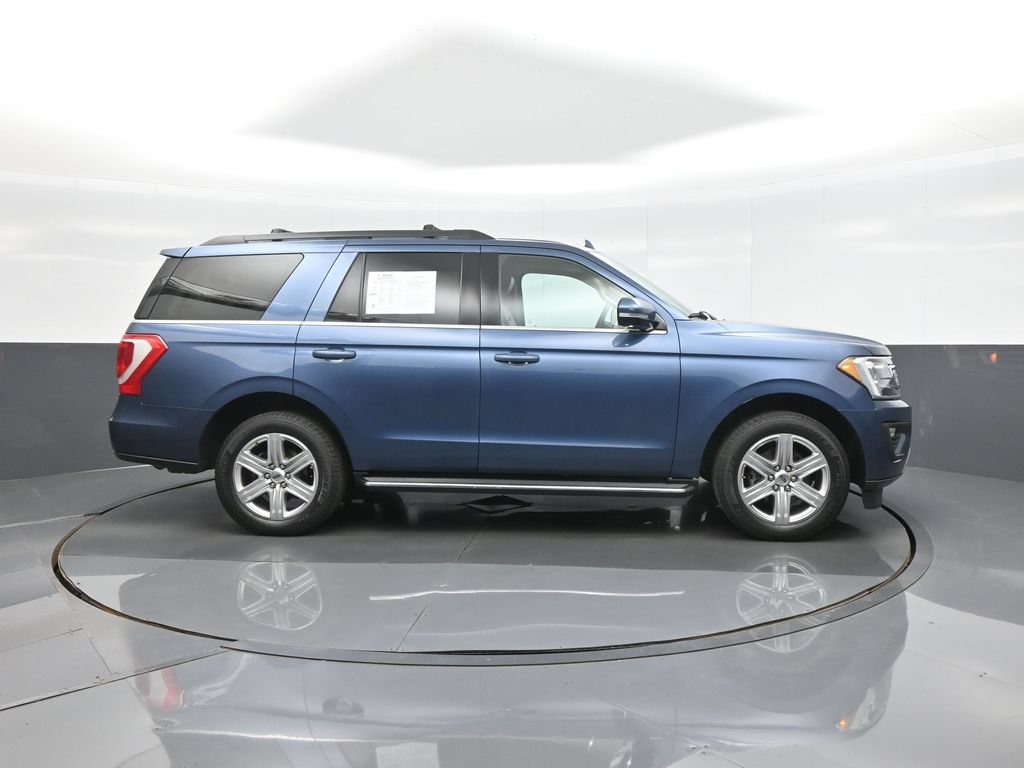 Used 2019 Ford Expedition XLT w/ Equipment Group 202A RWD image 8