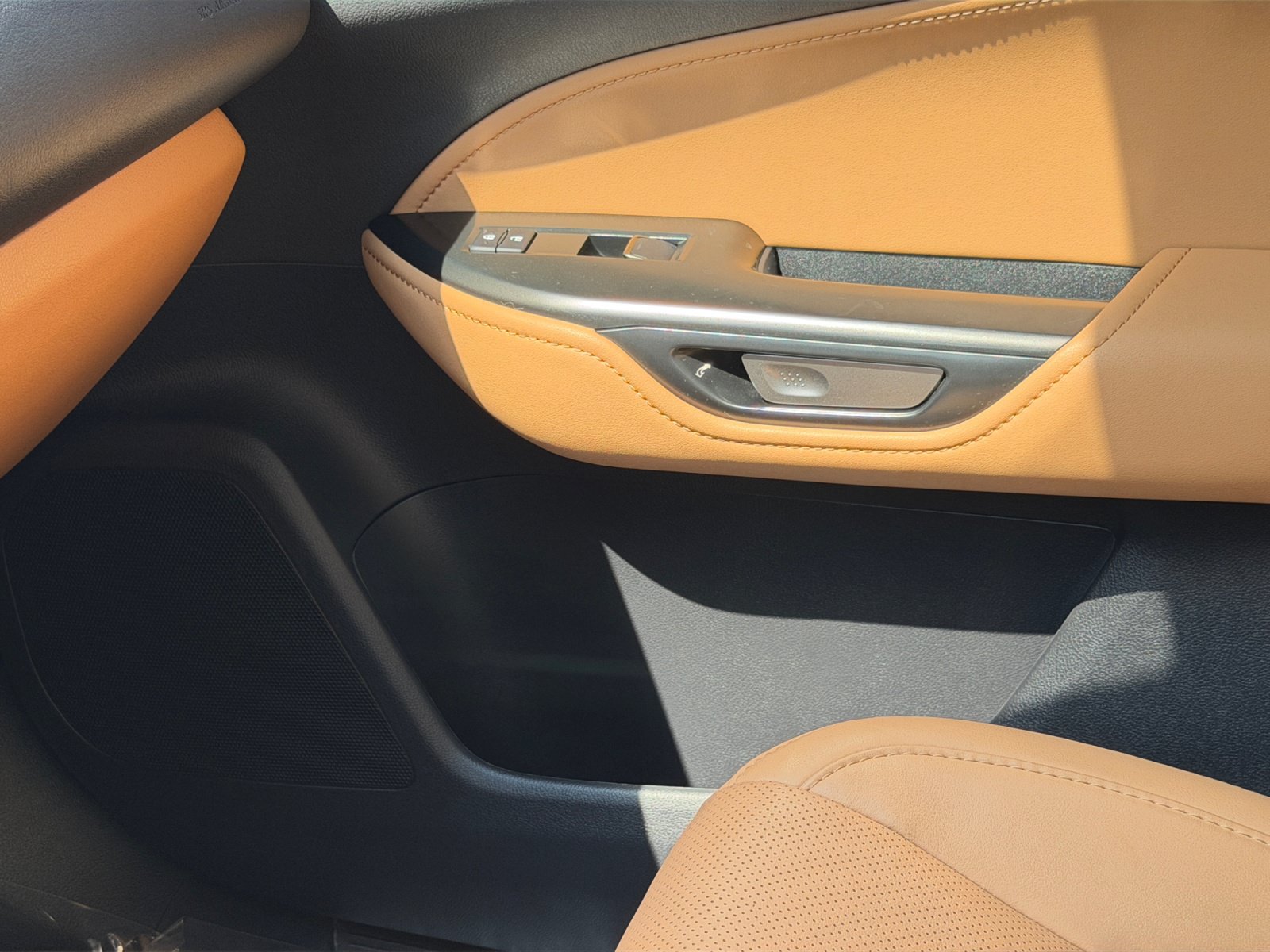 Used 2025 Lexus NX 350 AWD w/ Cold Area Package image 16