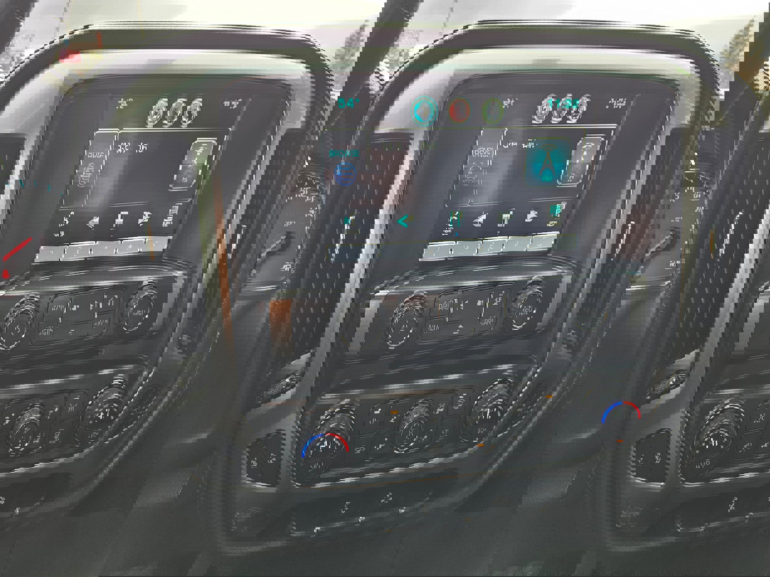 Used 2015 Chevrolet Silverado 1500 LTZ image 13