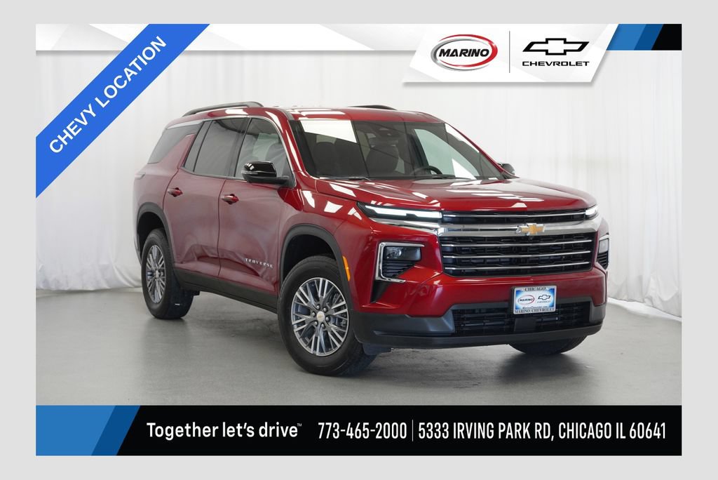 Used 2025 Chevrolet Traverse LT w/ Driver Confidence Package