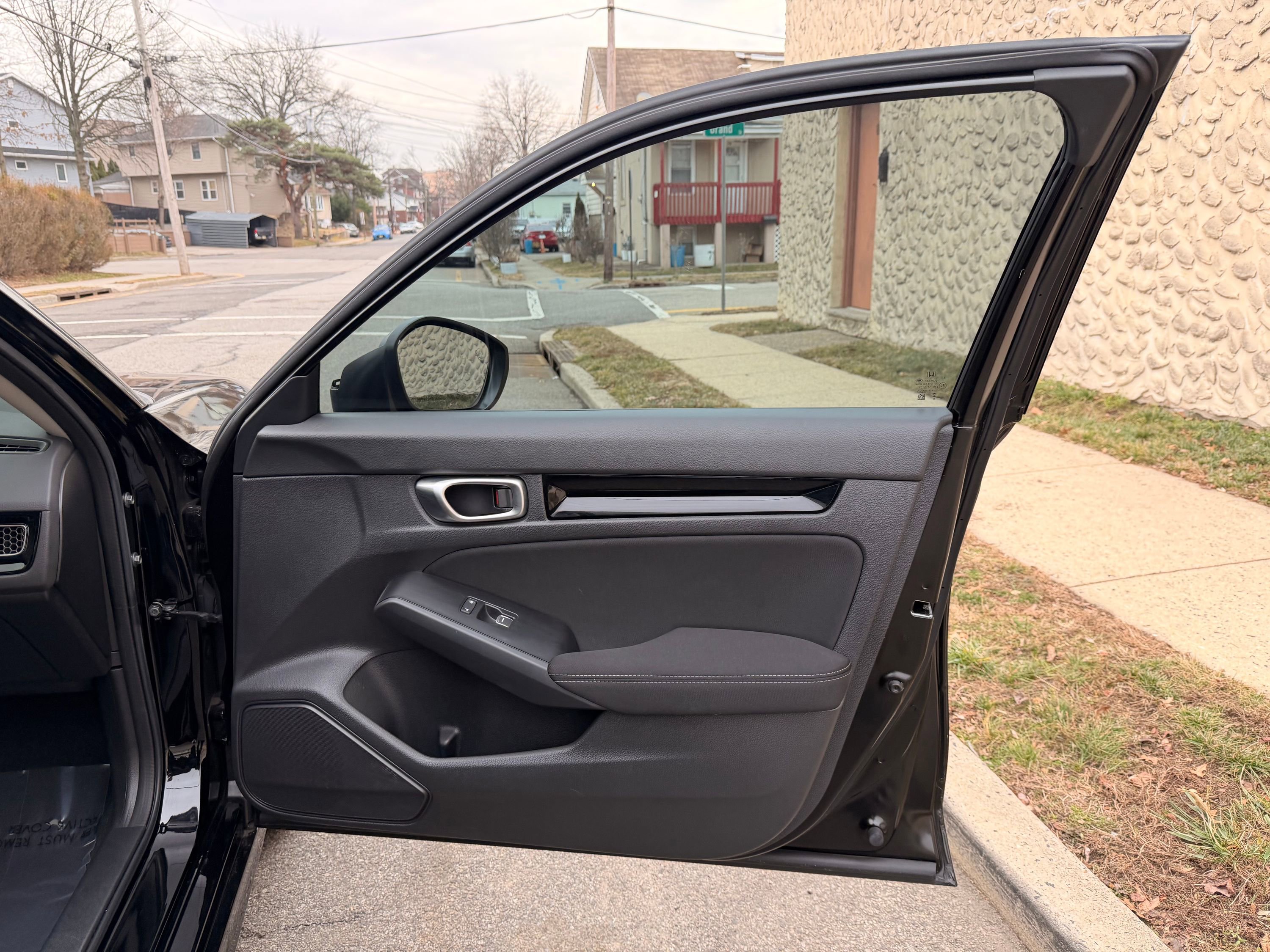 Used 2023 Honda Civic EX image 29