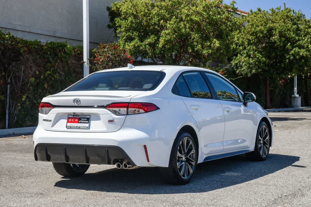 Used 2025 Toyota Corolla SE w/ Convenience Package FWD image 9