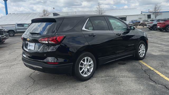 Used 2024 Chevrolet Equinox LT FWD image 8