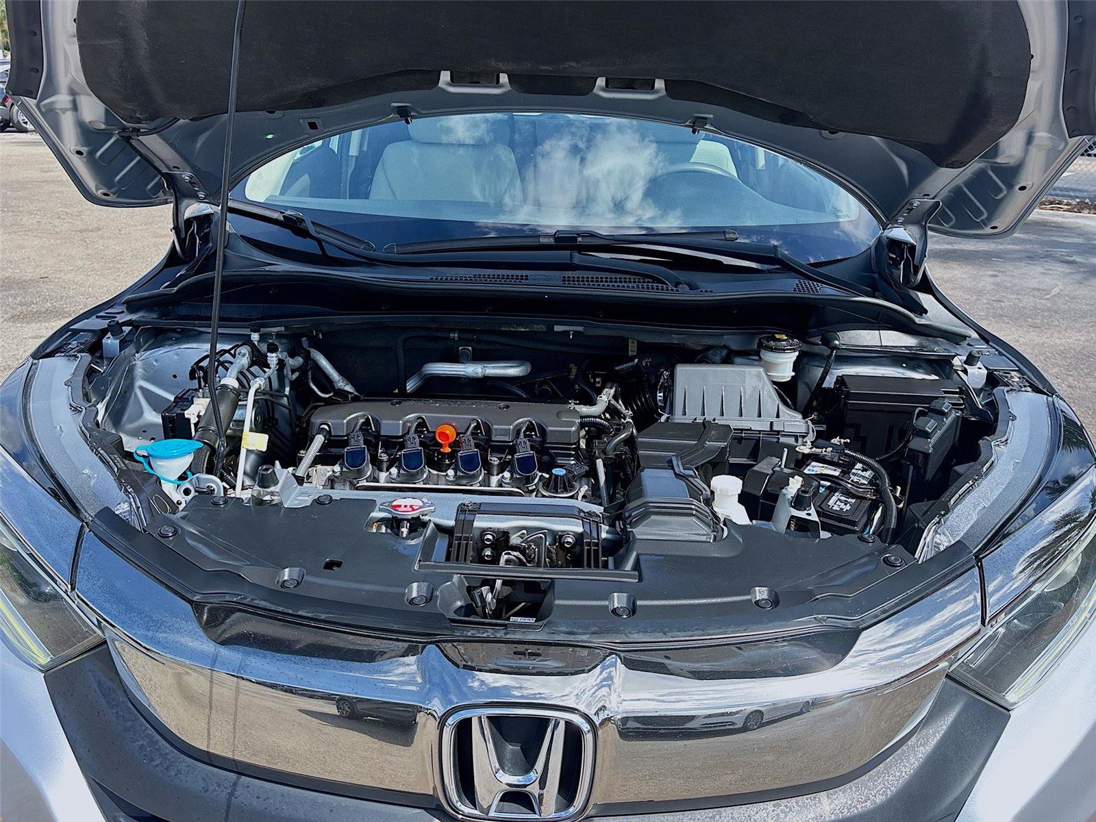 Used 2019 Honda HR-V LX image 27