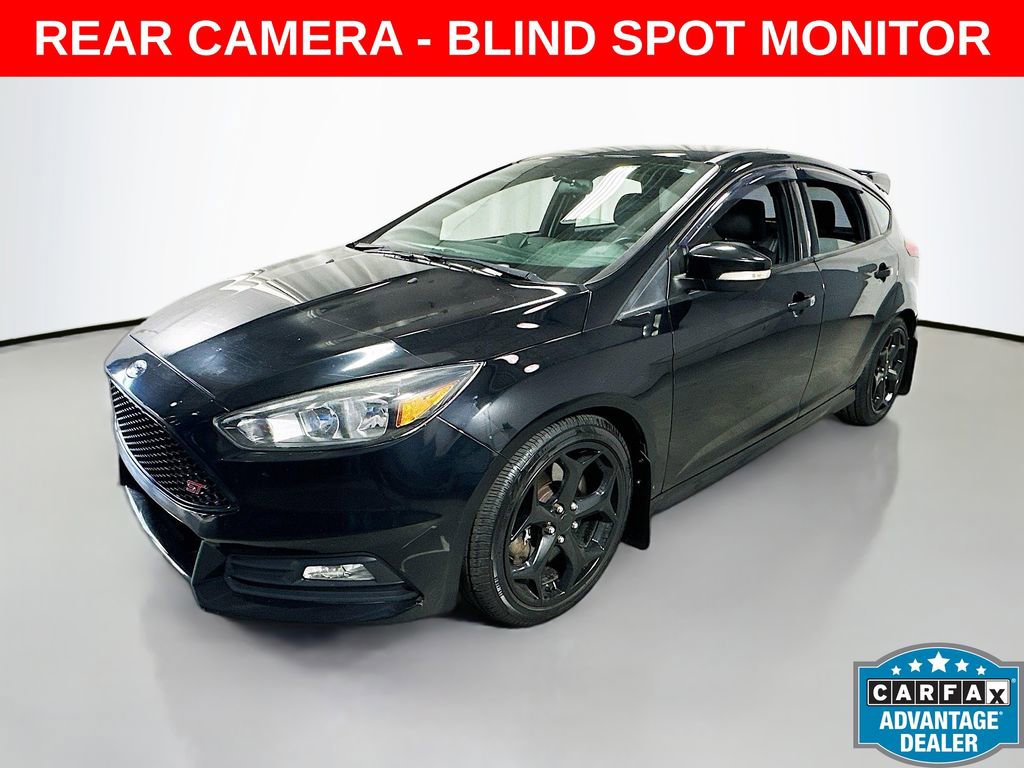Used 2016 Ford Focus ST image 2