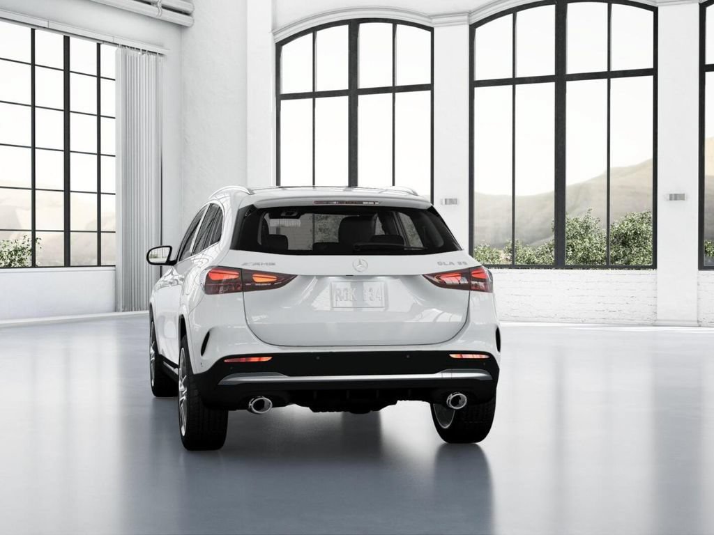 New 2026 Mercedes-Benz GLA 35 AMG 4MATIC image 26