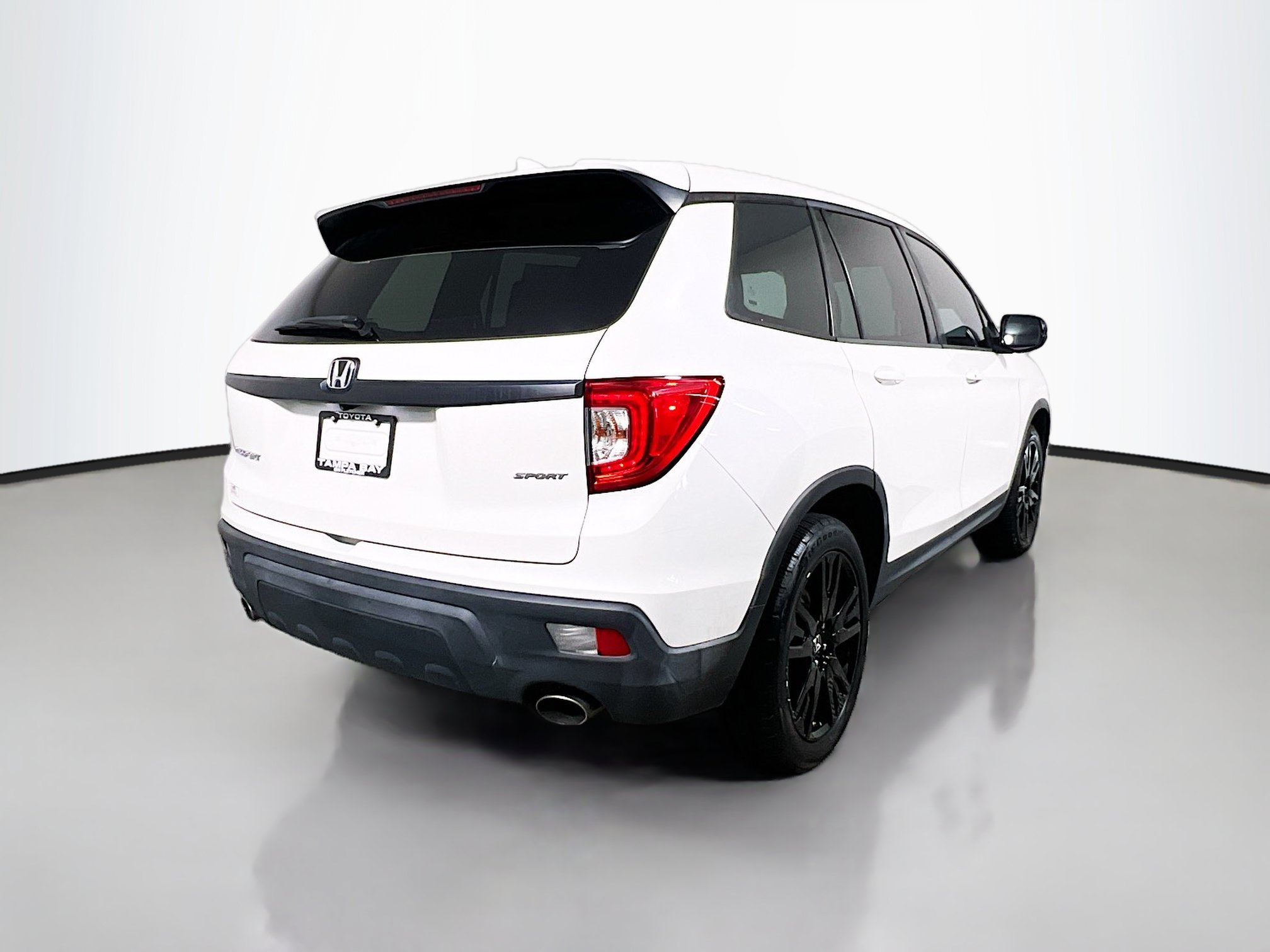 Used 2019 Honda Passport Sport image 4