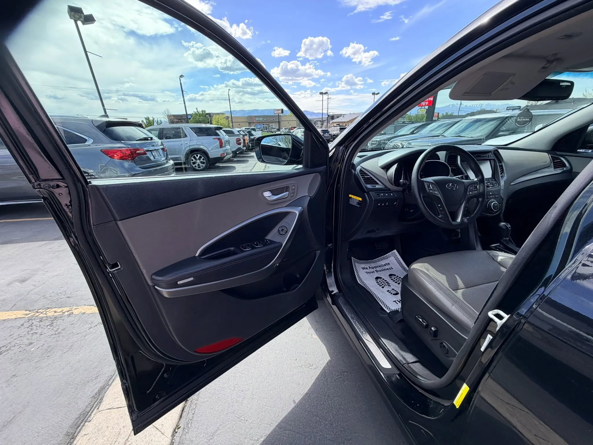 Used 2014 Hyundai Santa Fe Sport w/ Technology Package 04 image 11