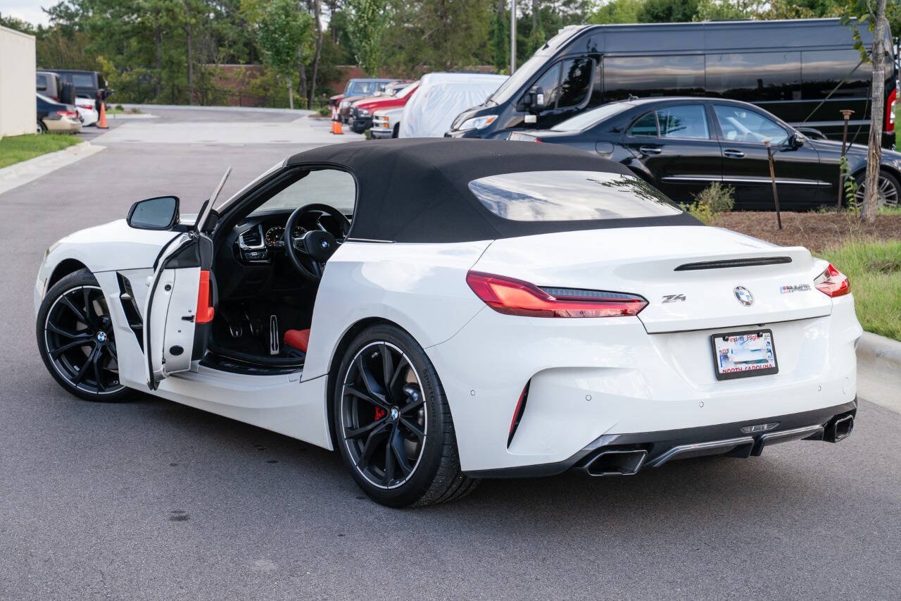 Used 2025 BMW Z4 M40i w/ Edition RWD image 58