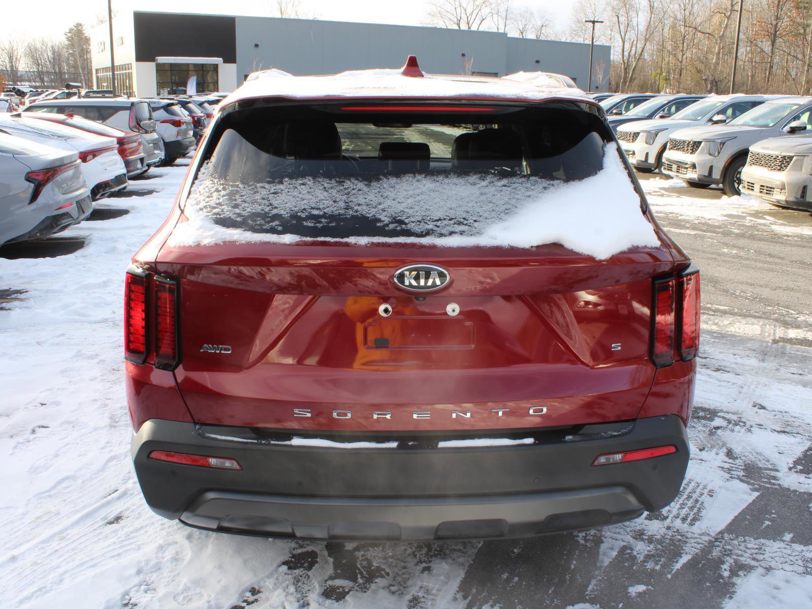 Used 2021 Kia Sorento S w/ Panoramic Sunroof Package image 6