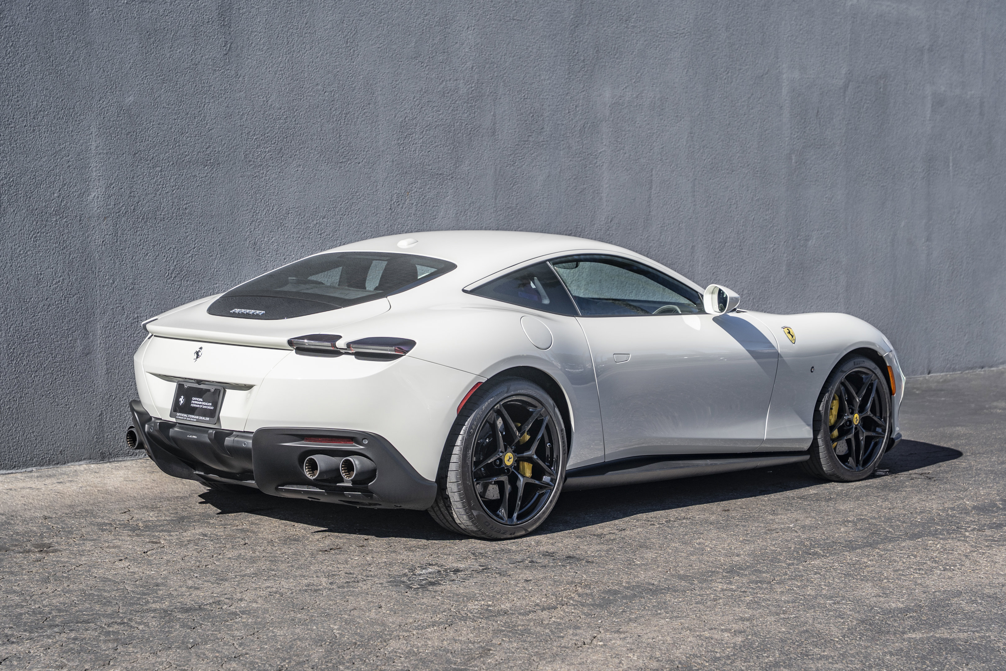 Certified 2023 Ferrari Roma image 6