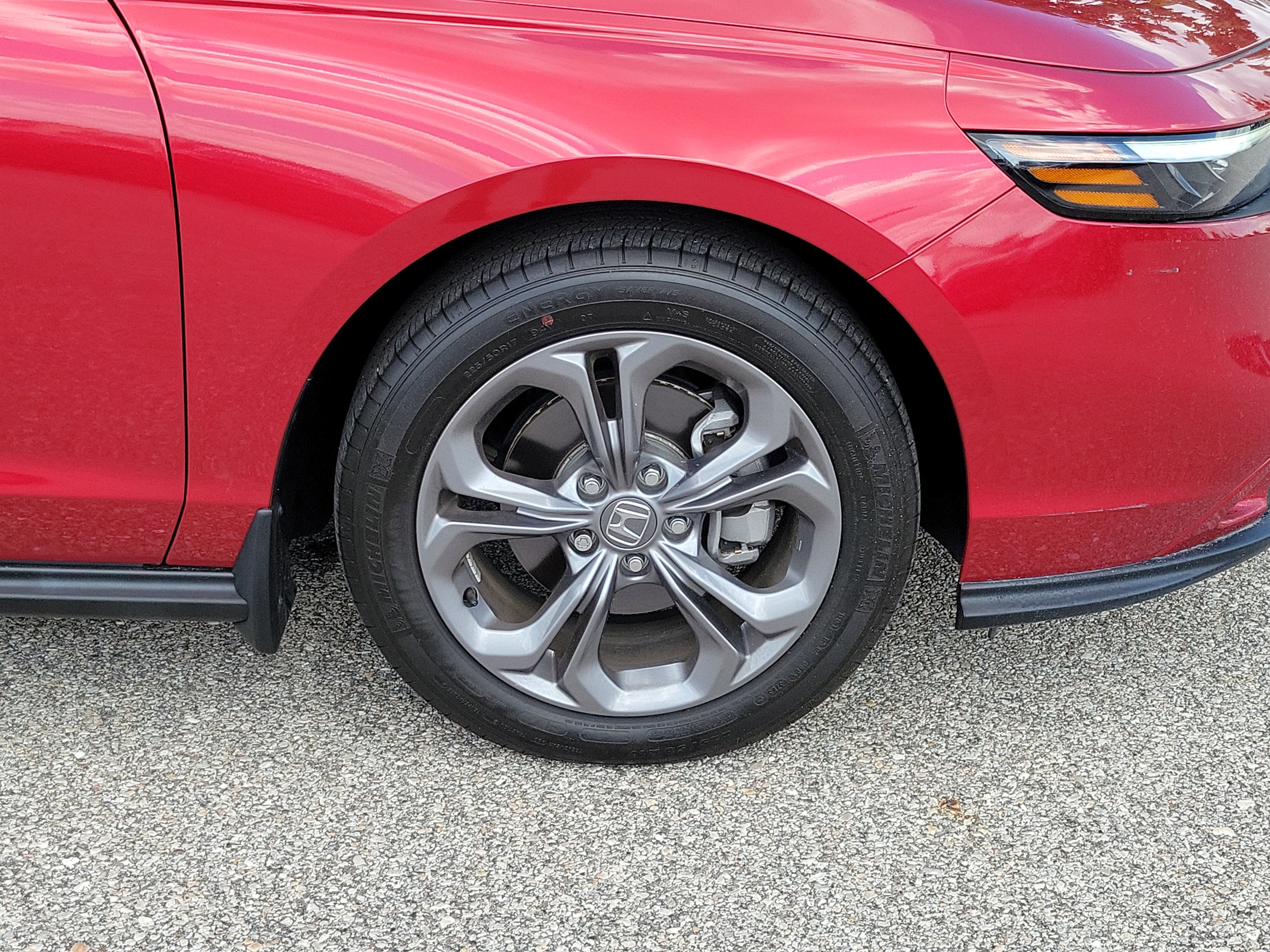 Used 2024 Honda Accord EX image 7