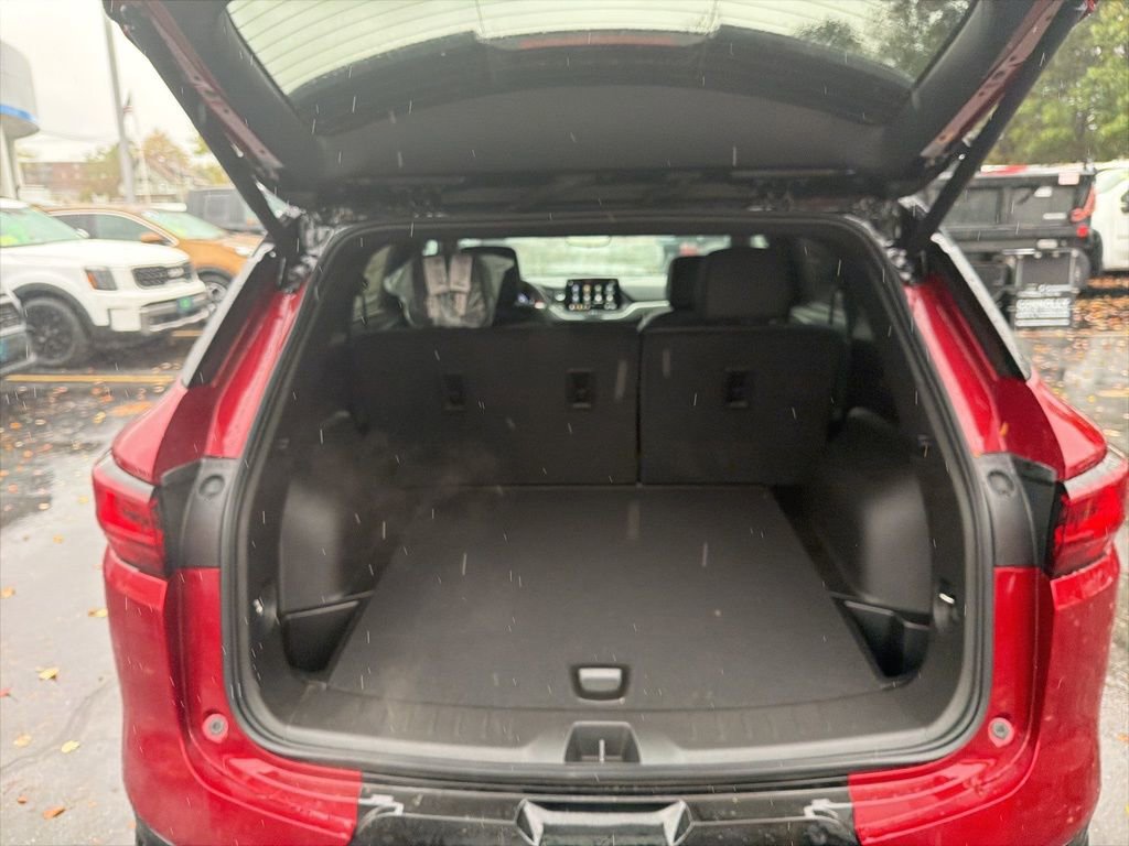 New 2025 Chevrolet Blazer RS w/ Driver Confidence II Package image 38