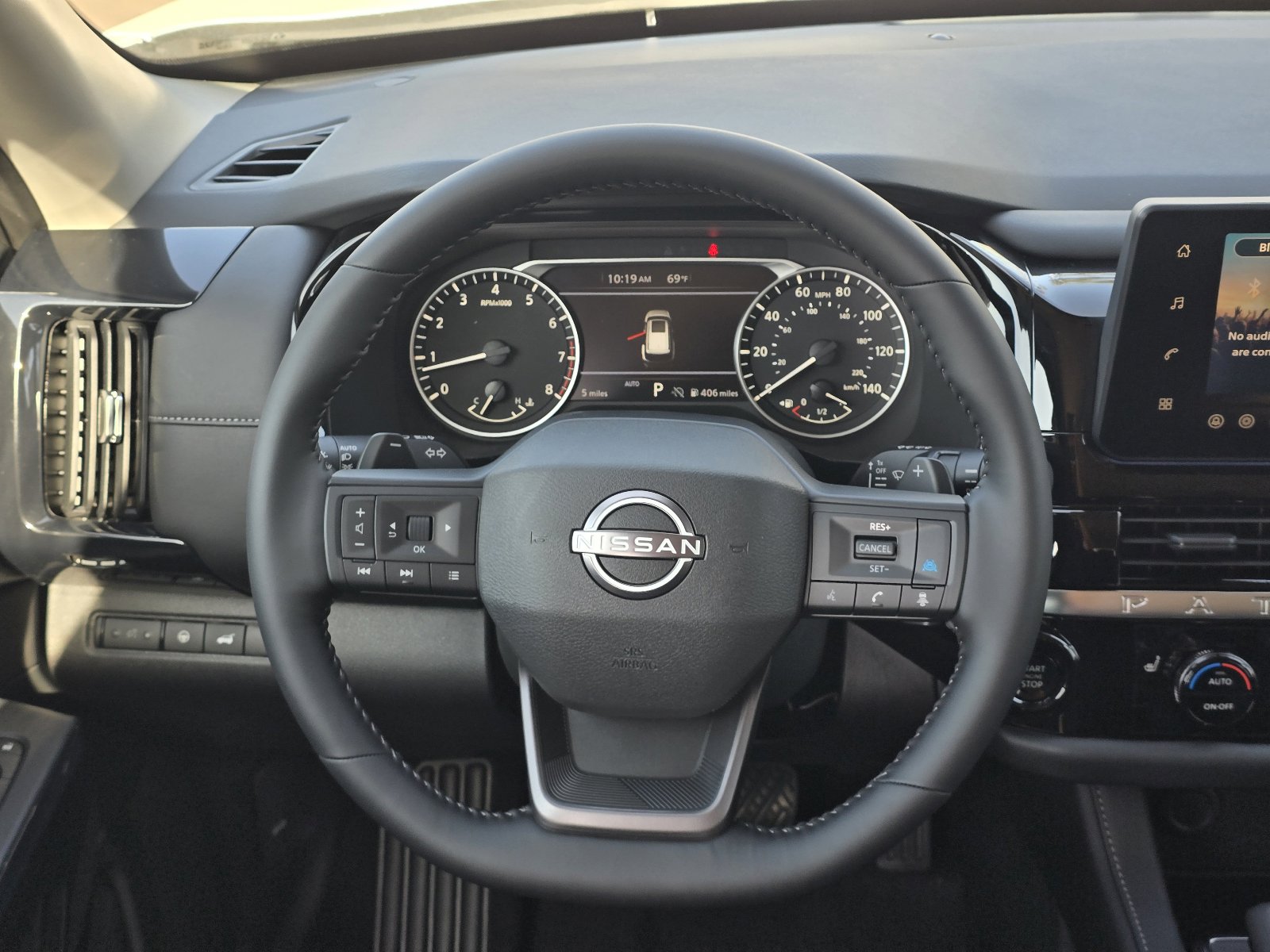 New 2026 Nissan Pathfinder SV image 15
