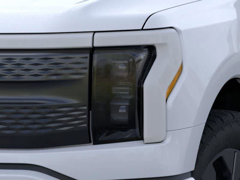 New 2025 Ford F150 Lightning Flash AWD/4WD image 18