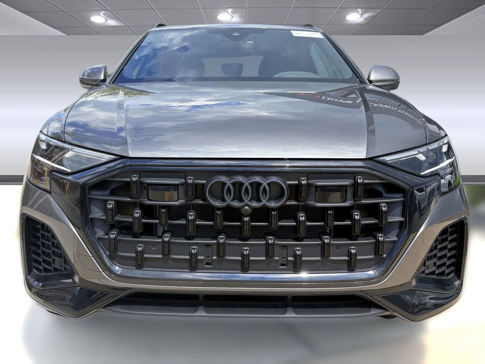 New 2025 Audi Q8 Premium image 6