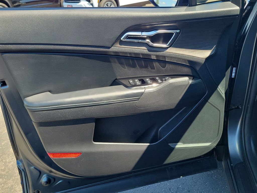 Used 2024 Kia Sportage X-Line AWD/4WD image 23