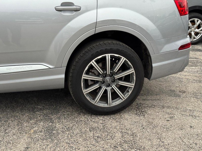 Used 2018 Audi Q7 3.0T Premium Plus w/ Premium Plus Package image 10