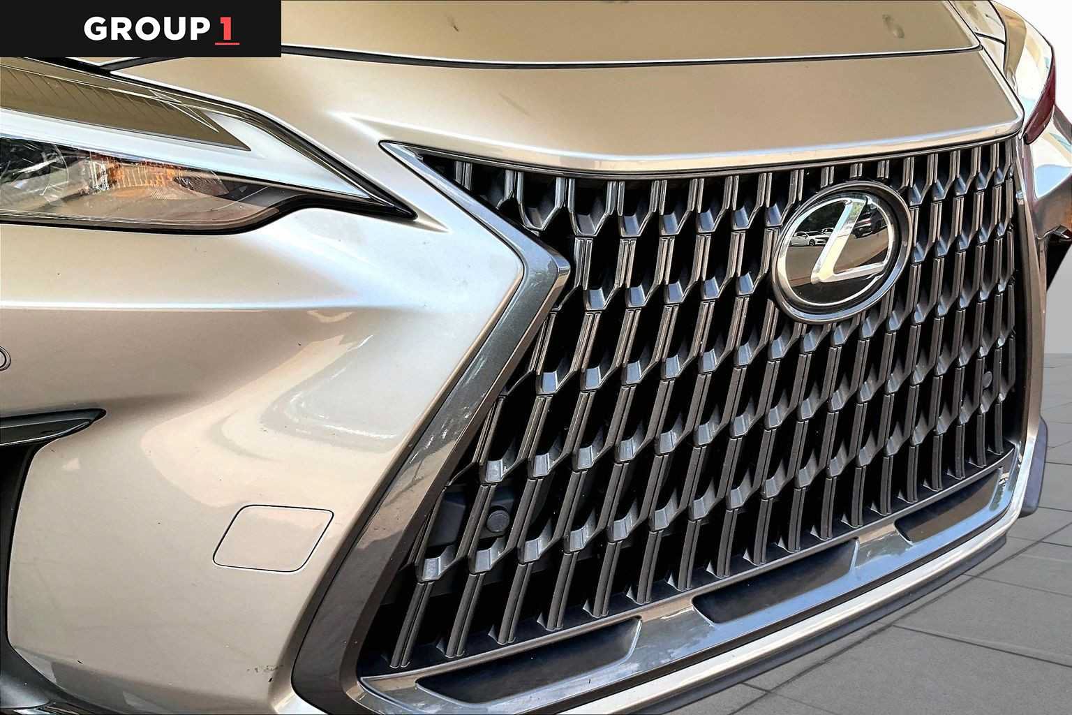Certified 2024 Lexus NX 250 FWD image 27