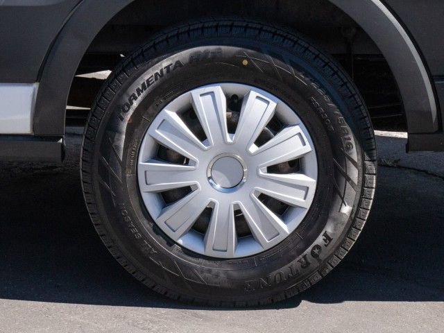 Used 2017 Ford Transit 350 XLT RWD image 22