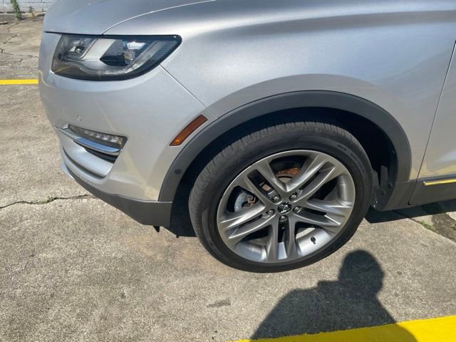 Used 2019 Lincoln MKC Reserve AWD/4WD image 3
